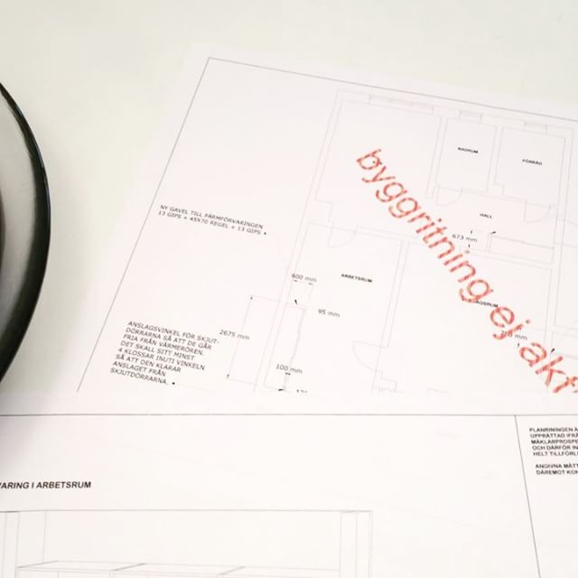 möbler, design, arkitektur, inspiration, arkitekt, inredningshjälp, projektledning, belysning, stockholm, ihelasverige, sverige, sweden, swedishdesign, klädkammare, skjutdörrar, garderober, arkitekturdesign, håkancorneliusson, bascointeriör, ninacorneliusson, inredningsarkitekt, kontorsförvaring, inredare, ritning, ritningar