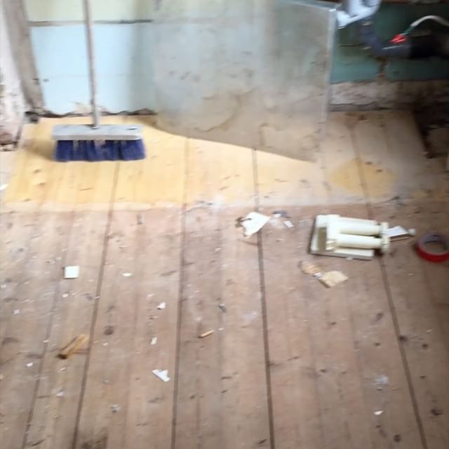 inredning, möbler, design, arkitektur, inspiration, täby, inredningshjälp, projektledning, arkitekturdesign, inredare, stockholm, sverige, sweden, kök, corian, stenskiva, privatmiljö, vasastan, håkancorneliusson, bascointeriör, belysning, renovera, skjutdörrsgarderober, garderober, matplats, ritningar, lägenhet, golvslipning